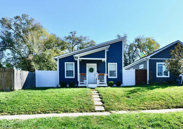 Single family home for sale at 1813 S Talbott St, Indianapolis, IN 46225 | MLS# 22131238