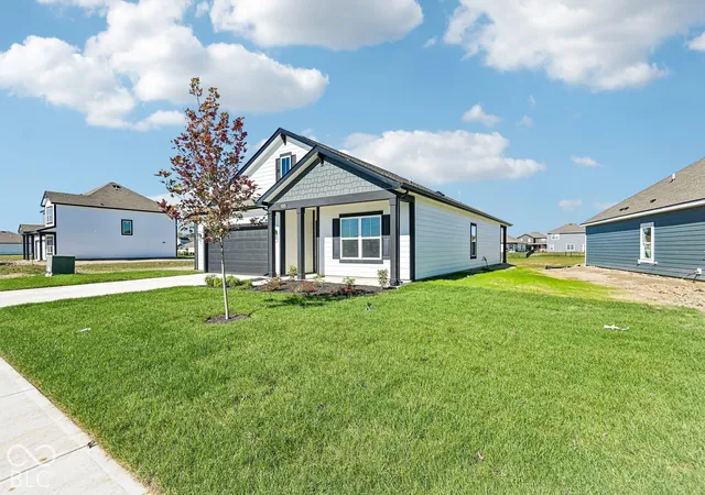 Photo 1 of Single family home for sale at 9202 Fitzgerald Dr, Indianapolis, IN 46239 | MLS# 22131243 | Listing updated on 2026-10-20