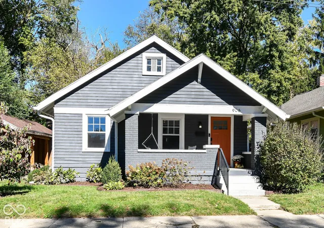 Photo 1 of Sale Pending at 906 E 50th Street, Indianapolis, IN 46205 | MLS# 22131246 | Listing updated on 2026-10-23