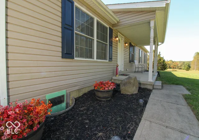 Photo 2 of Single family home for sale at 2895 W County Rd 1000 S, Westport, IN 47283 | MLS# 22131257 | Listing updated on 2026-10-13