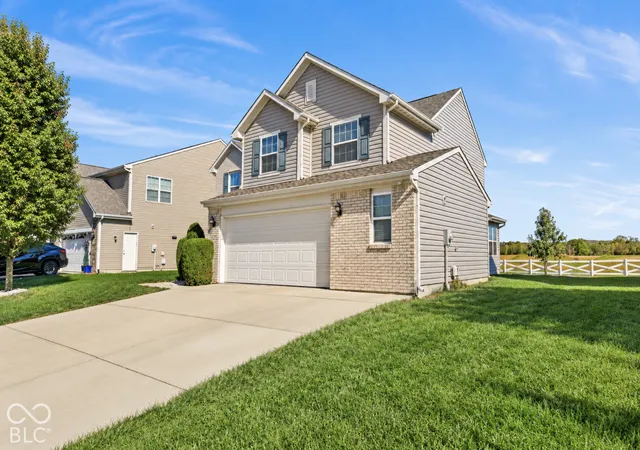 Photo 3 of Single family home for sale at 8625 S Tibbs Ave, Indianapolis, IN 46217 | MLS# 22131263 | Listing updated on 2026-10-29