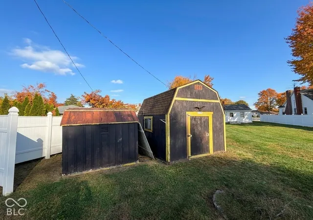 Photo 4 of Single family home for sale at 10770 N State Rd 11, Seymour, IN 47274 | MLS# 22131276 | Listing updated on 2026-10-15
