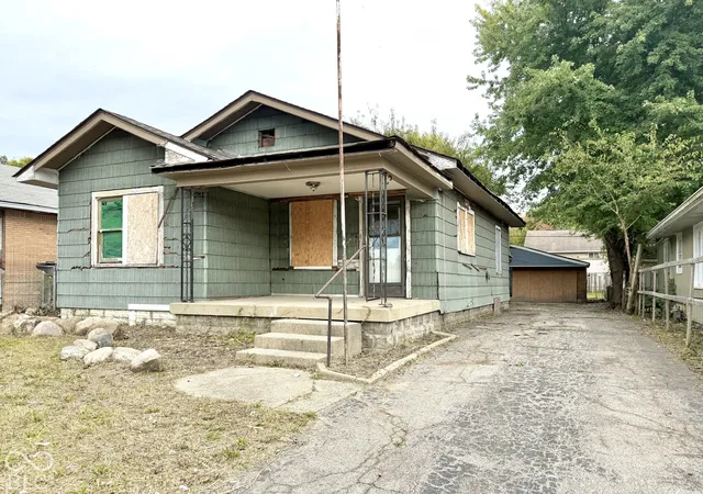 Photo 1 of Single family home for sale at 2153 N Dequincy St, Indianapolis, IN 46218 | MLS# 22131284 | Listing updated on 2026-10-26