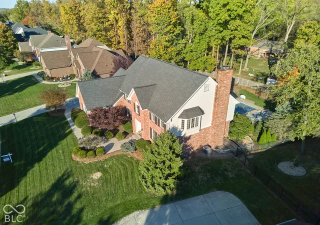 Photo 3 of Single family home for sale at 9858 Springstone Rd, Fishers, IN 46055 | MLS# 22131292 | Listing updated on 2026-10-26