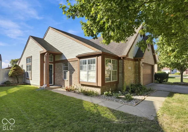 Photo 3 of Sale Pending at 5141 Aspen Talon Ct, Indianapolis, IN 46254 | MLS# 22131302 | Listing updated on 2026-10-28