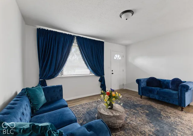 Photo 3 of Single family home for sale at 1931 Brentwood Dr, Anderson, IN 46011 | MLS# 22131307 | Listing updated on 2026-10-17