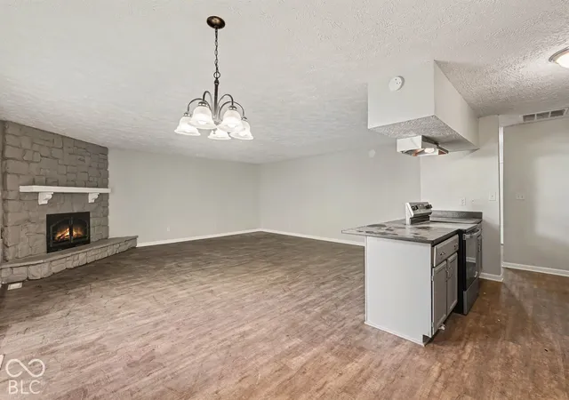 Photo 3 of Single family home for sale at 5926 Dabny Ct, Indianapolis, IN 46254 | MLS# 22131311 | Listing updated on 2026-10-15