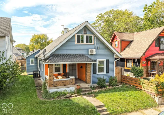 Photo 1 of Single family home for sale at 1118 N Ewing St, Indianapolis, IN 46201 | MLS# 22131317 | Listing updated on 2026-10-15