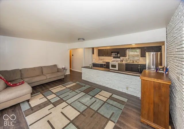 Photo 4 of Single family home for sale at 5602 Kingsley Dr, Indianapolis, IN 46220 | MLS# 22131322 | Listing updated on 2026-10-26