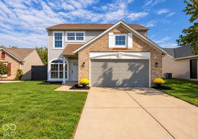 Photo 1 of Single family home for sale at 4321 Strawflower Dr, Indianapolis, IN 46203 | MLS# 22131338 | Listing updated on 2026-10-13