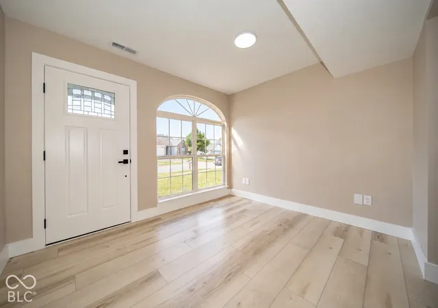 Photo 4 of Single family home for sale at 4321 Strawflower Dr, Indianapolis, IN 46203 | MLS# 22131338 | Listing updated on 2026-10-13