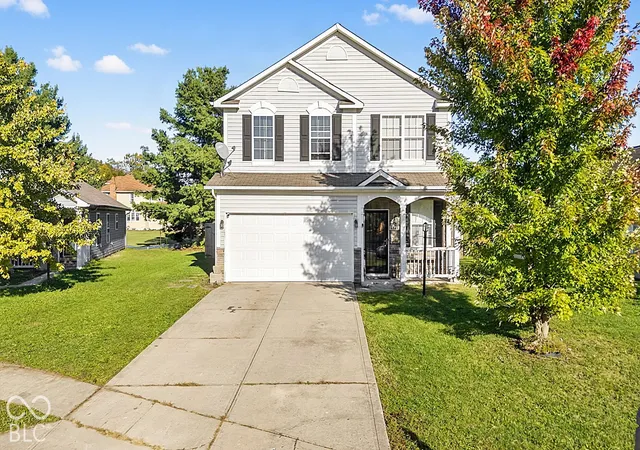 Photo 3 of Single family home for sale at 4141 Candy Apple Ct, Indianapolis, IN 46235 | MLS# 22131349 | Listing updated on 2026-10-20