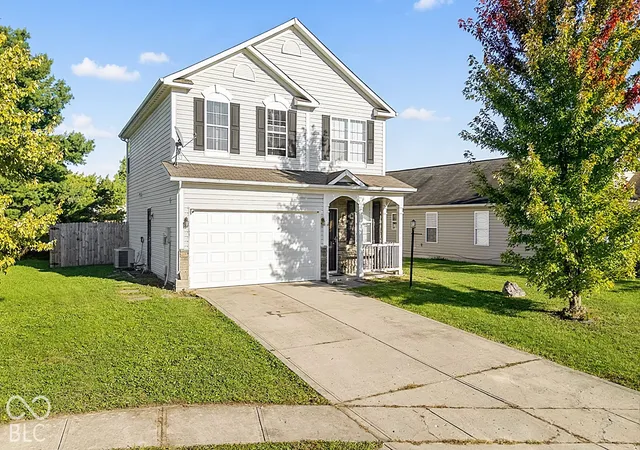 Photo 4 of Single family home for sale at 4141 Candy Apple Ct, Indianapolis, IN 46235 | MLS# 22131349 | Listing updated on 2026-10-20