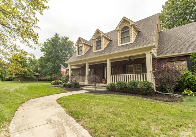 Photo 3 of Single family home for sale at 1120 Alfred Cir, Indianapolis, IN 46239 | MLS# 22131363 | Listing updated on 2026-10-30
