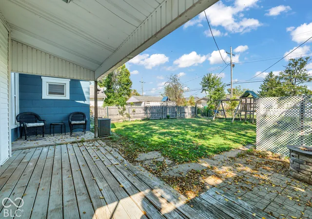 Photo 3 of Single family home for sale at 509 Walnut St, Hope, IN 47246 | MLS# 22131367 | Listing updated on 2026-10-26