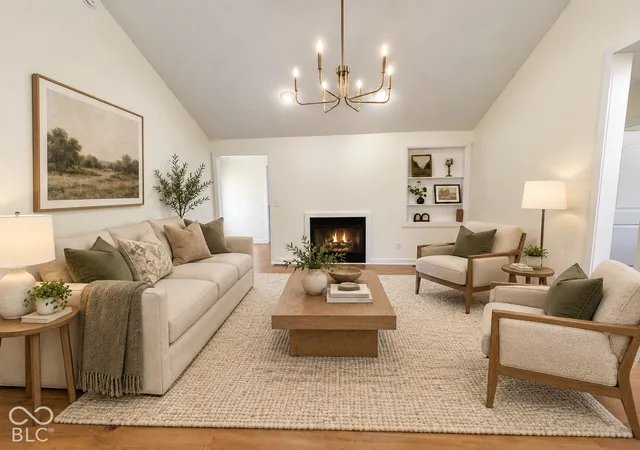 Photo 4 of Single family home for sale at 2121 Winfield Park Dr, Greenfield, IN 46140 | MLS# 22131373 | Listing updated on 2026-10-29