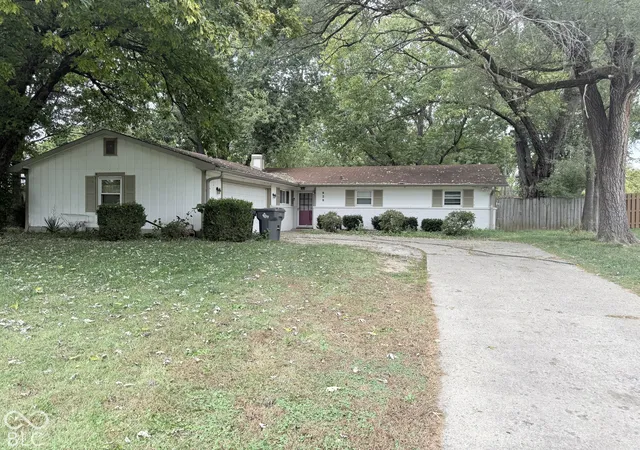 Photo 1 of Single family home for sale at 928 W 79th Street, Indianapolis, IN 46260 | MLS# 22131393 | Listing updated on 2026-10-21