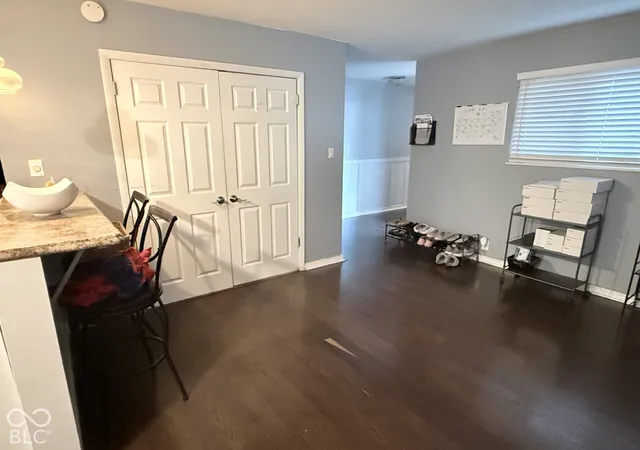 Photo 4 of Single family home for sale at 928 W 79th Street, Indianapolis, IN 46260 | MLS# 22131393 | Listing updated on 2026-10-21