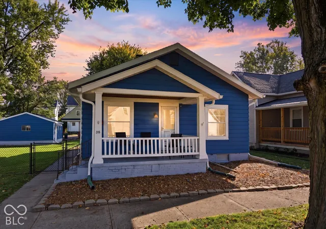 Photo 2 of Single family home for sale at 315 W Pennsylvania St, Shelbyville, IN 46176 | MLS# 22131394 | Listing updated on 2026-10-26