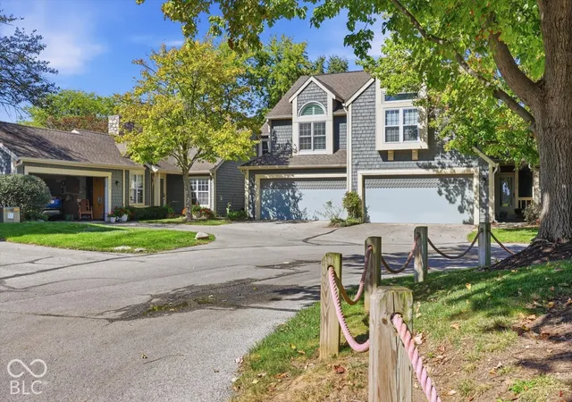 Photo 2 of Condo for sale at 7524 Choate Ct, Indianapolis, IN 46254 | MLS# 22131398 | Listing updated on 2026-10-16