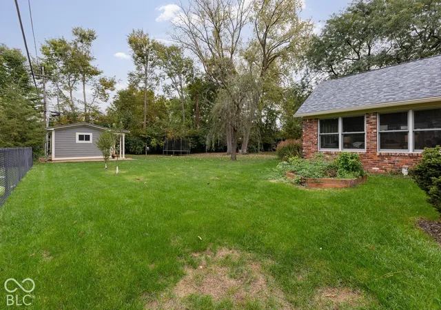 Photo 5 of Sale Pending at 6330 Landborough N, Indianapolis, IN 46220 | MLS# 22131420 | Listing updated on 2026-10-16