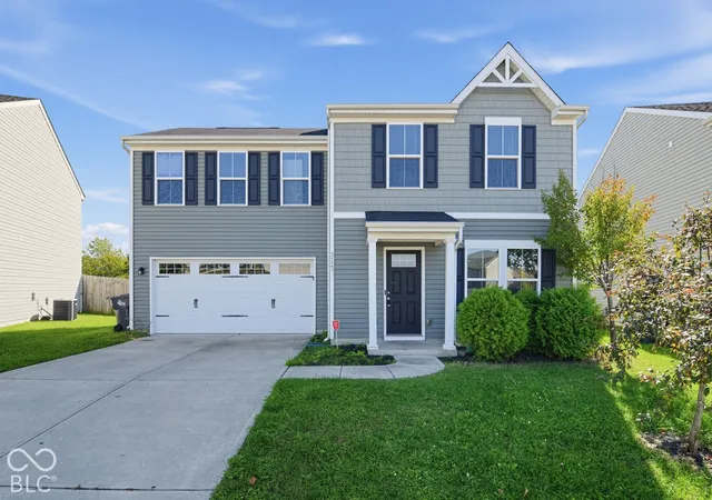 Photo 1 of Single family home for sale at 2729 Pointe Harbor Dr, Indianapolis, IN 46229 | MLS# 22131426 | Listing updated on 2026-10-24