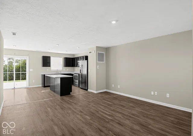 Photo 3 of Single family home for sale at 2729 Pointe Harbor Dr, Indianapolis, IN 46229 | MLS# 22131426 | Listing updated on 2026-10-24