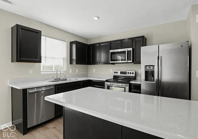 Photo 3 of Single family home for sale at 2729 Pointe Harbor Dr, Indianapolis, IN 46229 | MLS# 22131426 | Listing updated on 2026-10-24