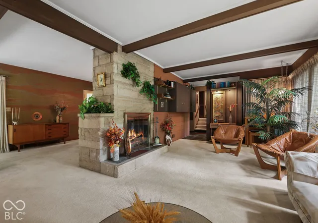 Photo 1 of Single family home for sale at 920 Southview Dr, Indianapolis, IN 46227 | MLS# 22131436 | Listing updated on 2026-10-30