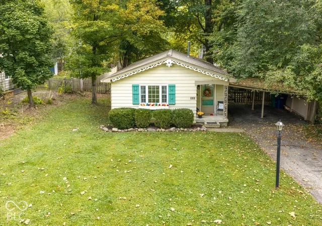 Photo 2 of Sale Pending at 175 N 8th Street, Zionsville, IN 46077 | MLS# 22131503 | Listing updated on 2026-10-29