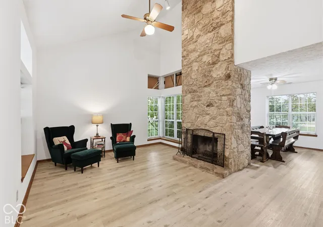 Photo 4 of Single family home for sale at 9112 Fireside Dr, Indianapolis, IN 46250 | MLS# 22131556 | Listing updated on 2026-10-29