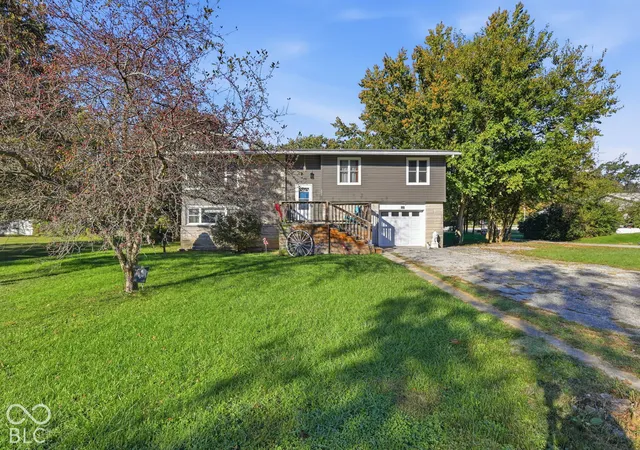 Photo 1 of Single family home for sale at 203 N Poplar St, Amboy, IN 46911 | MLS# 22131562 | Listing updated on 2026-10-24