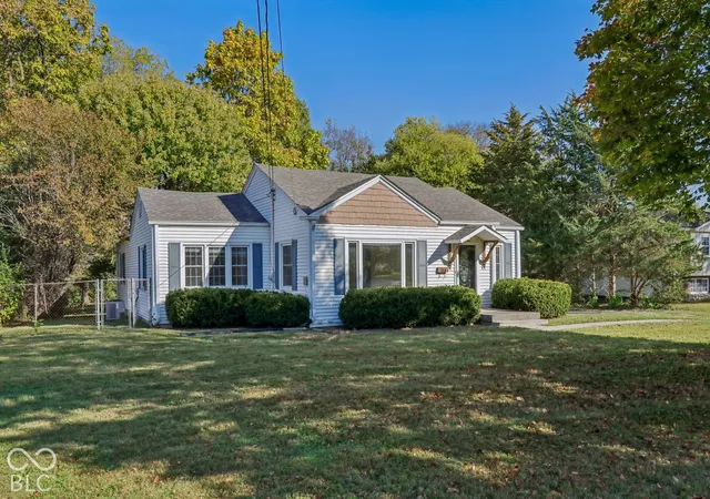 Photo 1 of Single family home for sale at 350 Mclaughlin Ave, Indianapolis, IN 46227 | MLS# 22131565 | Listing updated on 2026-10-25