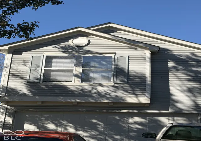 Photo 1 of Sale Pending at 4478 Connaught W Dr, Plainfield, IN 46168 | MLS# 22131570 | Listing updated on 2026-10-25