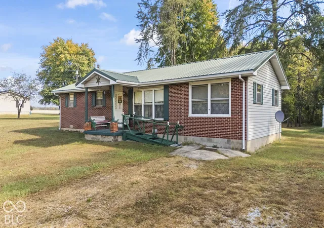 Photo 2 of Single family home for sale at 4536 N Whitsitt Rd, Austin, IN 47102 | MLS# 22131573 | Listing updated on 2026-10-14