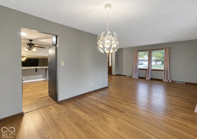 Photo 4 of Single family home for sale at 7652 Lindsay Dr, Indianapolis, IN 46214 | MLS# 22131583 | Listing updated on 2026-10-26