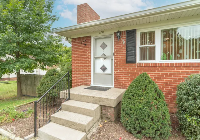 Photo 3 of Sale Pending at 120 N Whitcomb, Indianapolis, IN 46224 | MLS# 22131592 | Listing updated on 2026-10-24