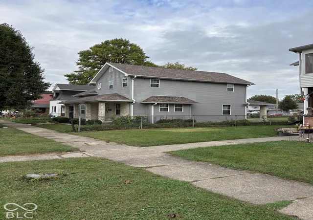 Photo 2 of Single family home for sale at 530 N Sexton, Rushville, IN 46173 | MLS# 22131607 | Listing updated on 2026-10-20