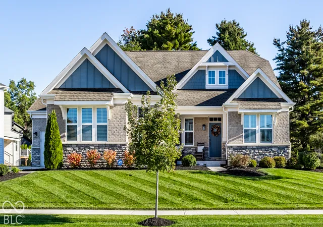 Photo 1 of Sale Pending at 5419 Pembridge Ln, Zionsville, IN 46077 | MLS# 22131620 | Listing updated on 2026-10-19