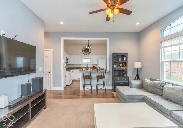 Photo 4 of Sale Pending at 418 S Pennsylvania St, Greenfield, IN 46140 | MLS# 22131628 | Listing updated on 2026-10-19