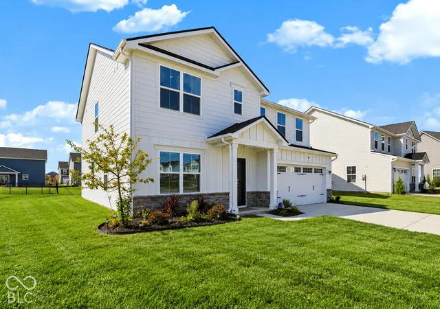 Photo 2 of Single family home for sale at 7140 Finley Crk Dr, Whitestown, IN 46075 | MLS# 22131630 | Listing updated on 2026-10-17