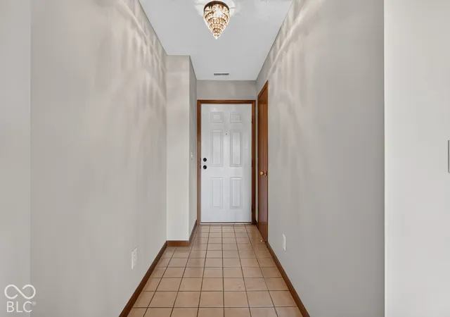 Photo 4 of Single family home for sale at 12037 Bearsdale Dr, Indianapolis, IN 46235 | MLS# 22131646 | Listing updated on 2026-10-17