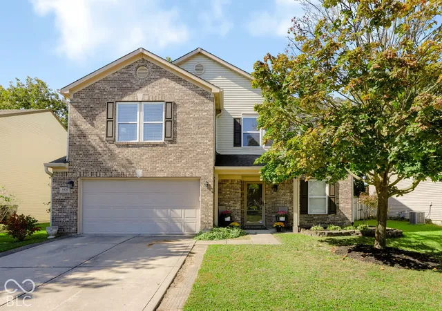 Photo 1 of Sale Pending at 3426 Carica Dr, Indianapolis, IN 46203 | MLS# 22131652 | Listing updated on 2026-10-23