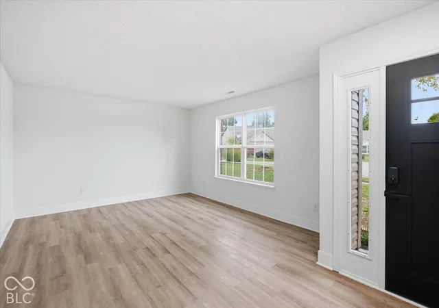 Photo 1 of Single family home for sale at 9607 Piper Lake Dr, Indianapolis, IN 46239 | MLS# 22131653 | Listing updated on 2026-10-23