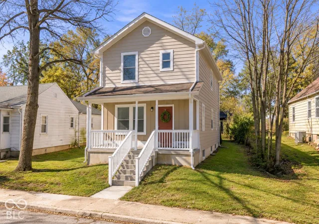 Single family home for sale at 1609 Columbus St, New Castle, IN 47362 | MLS# 22131674