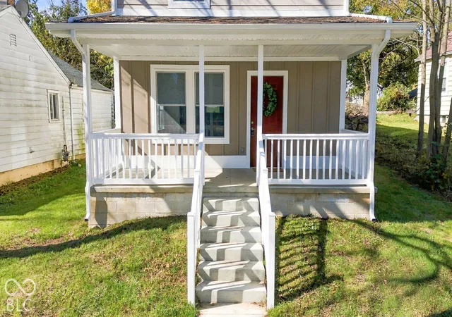 Photo 1 of Single family home for sale at 1609 Columbus St, New Castle, IN 47362 | MLS# 22131674 | Listing updated on 2026-10-22
