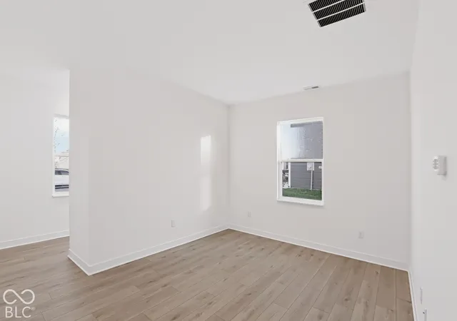 Photo 3 of Single family home for sale at 8905 Noble Hts Ln, Indianapolis, IN 46113 | MLS# 22131688 | Listing updated on 2026-10-19