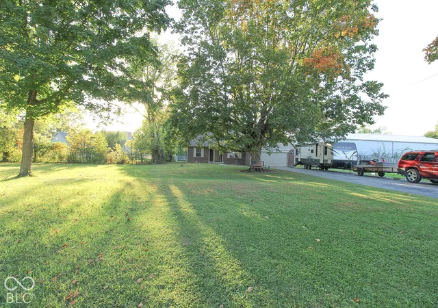 Photo 2 of Single family home for sale at 5920 Lafayette St, Clayton, IN 46118 | MLS# 22131713 | Listing updated on 2026-10-21