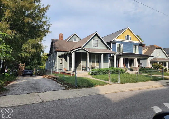 Photo 1 of Single family home for sale at 426 N Highland Ave, Indianapolis, IN 46202 | MLS# 22131717 | Listing updated on 2026-10-20