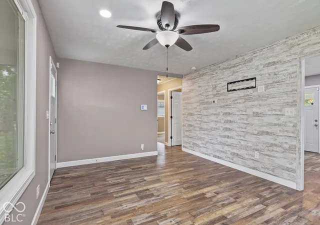 Photo 3 of Sale Pending at 1419 Oak Ct, Lafayette, IN 47905 | MLS# 22131718 | Listing updated on 2026-10-21